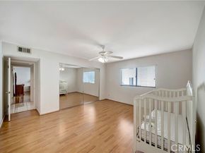 5315 Zelzah Avenue 6, Encino (los Angeles) CA 91316