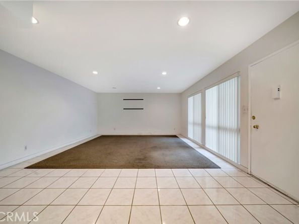 5315 Zelzah Avenue 6, Encino (los Angeles) CA 91316