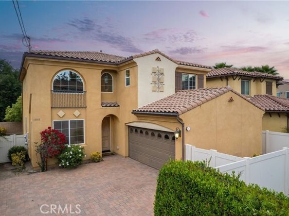 18141 Topham Street, Tarzana (los Angeles) CA 91335