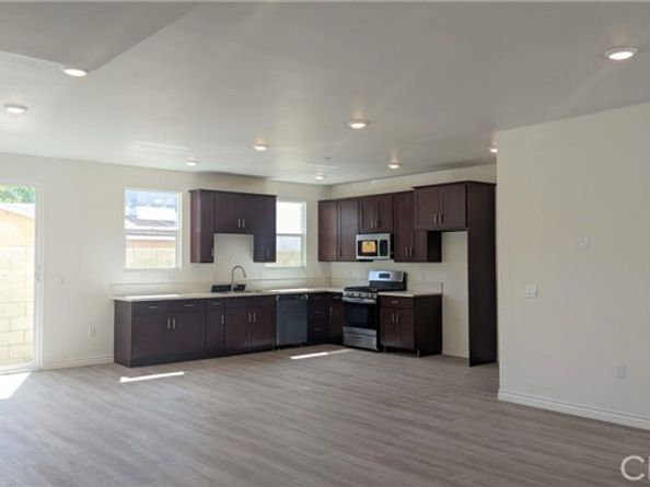 15115 W Logos Court, North Hills (los Angeles) CA 91343