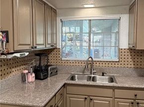 10900 Goss, Sun Valley (los Angeles) CA 91352