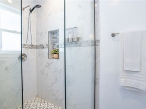 15756 Hart Street, Los Angeles CA 91406