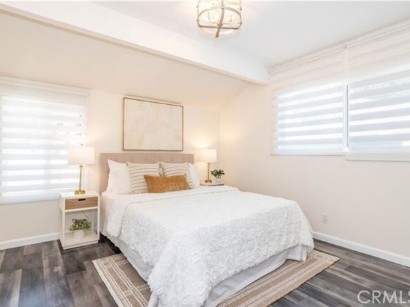 15756 Hart Street, Los Angeles CA 91406