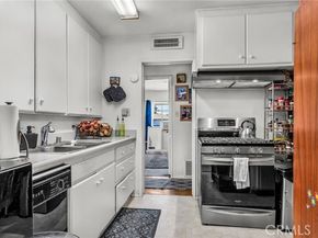 8748 Sylmar Avenue, Panorama City (los Angeles) CA 91402