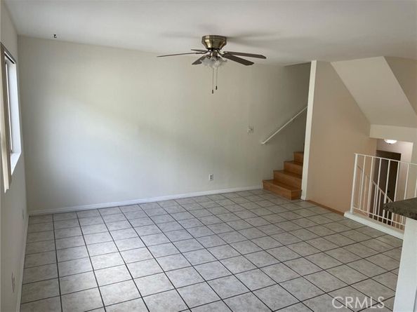 9740 Sepulveda Boulevard 18, North Hills (los Angeles) CA 91343