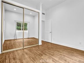 22202 Avenue San Luis, Woodland Hills (los Angeles) CA 91364