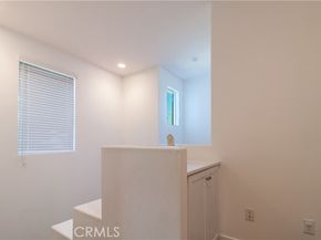 12466 Osborne, Pacoima (los Angeles) CA 91331