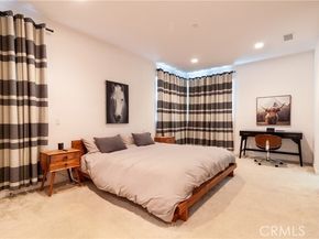 12466 Osborne, Pacoima (los Angeles) CA 91331