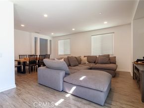 12466 Osborne, Pacoima (los Angeles) CA 91331