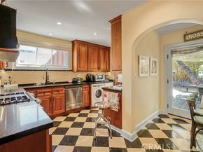 10754 Valley Spring, Studio City (los Angeles) CA 91602