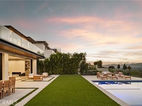18807 Edleen Drive, Tarzana (los Angeles) CA 91356