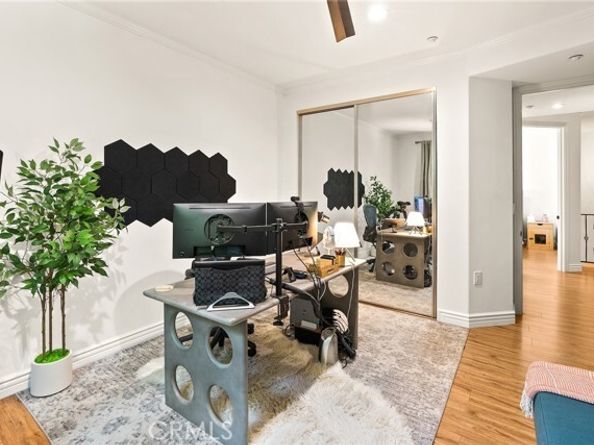 11145 Sunshine Terrace 101, Studio City (los Angeles) CA 91604