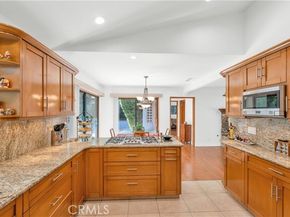 4772 Excelente Drive, Woodland Hills (los Angeles) CA 91364