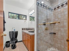 4772 Excelente Drive, Woodland Hills (los Angeles) CA 91364