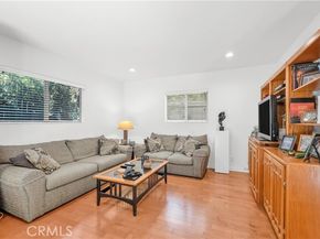 4772 Excelente Drive, Woodland Hills (los Angeles) CA 91364
