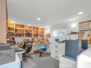 4772 Excelente Drive, Woodland Hills (los Angeles) CA 91364
