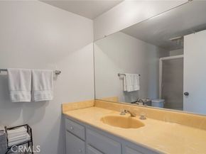 14291 Foothill Boulevard 11, Sylmar (los Angeles) CA 91342
