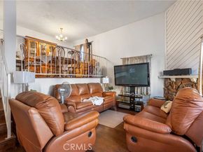 14291 Foothill Boulevard 11, Sylmar (los Angeles) CA 91342