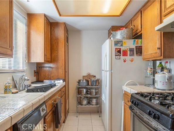 14291 Foothill Boulevard 11, Sylmar (los Angeles) CA 91342