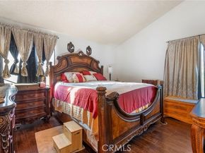 14291 Foothill Boulevard 11, Sylmar (los Angeles) CA 91342