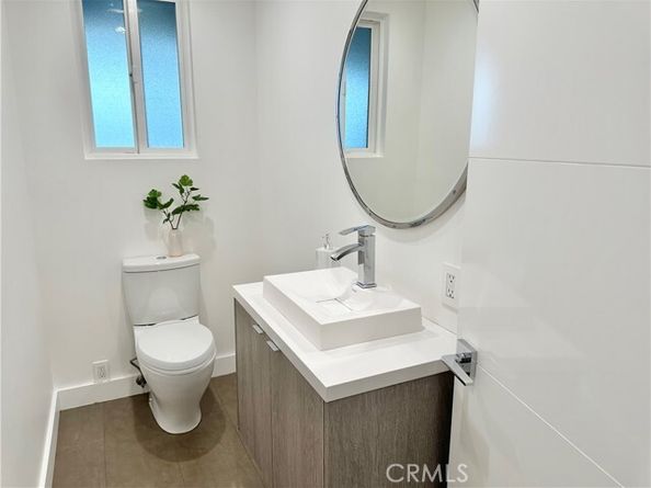 23026 Mobile Street, West Hills (los Angeles) CA 91307