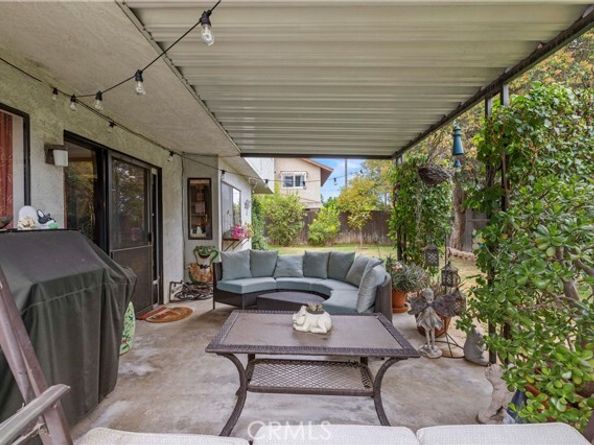 7826 Winnetka Avenue, Winnetka (los Angeles) CA 91306