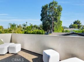 13024 Bloomfield Street, Studio City (los Angeles) CA 91604