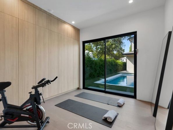 13024 Bloomfield Street, Studio City (los Angeles) CA 91604