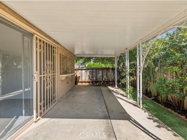 18900 Ledan Street, Northridge (los Angeles) CA 91324