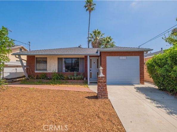 8816 Amboy Avenue, Sun Valley (los Angeles) CA 91352