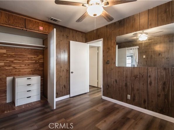 8816 Amboy Avenue, Sun Valley (los Angeles) CA 91352