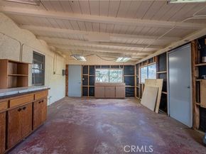 8816 Amboy Avenue, Sun Valley (los Angeles) CA 91352