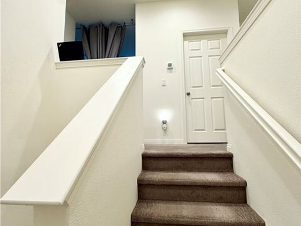 9758 N Abrego Court, Panorama City (los Angeles) CA 91402