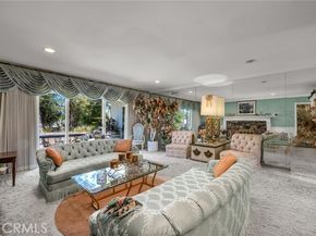 22051 Mulholland Way, Woodland Hills (los Angeles) CA 91364
