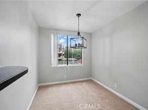 7826 Topanga Canyon Boulevard 218, Canoga Park (los Angeles) CA 91304