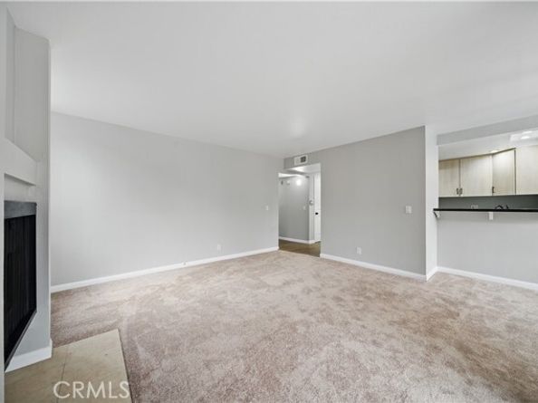 7826 Topanga Canyon Boulevard 218, Canoga Park (los Angeles) CA 91304