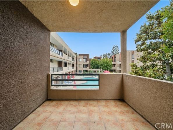 7826 Topanga Canyon Boulevard 218, Canoga Park (los Angeles) CA 91304