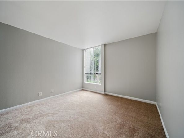 7826 Topanga Canyon Boulevard 218, Canoga Park (los Angeles) CA 91304