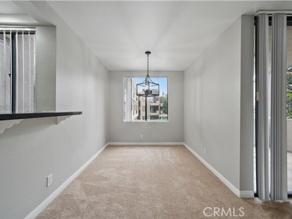 7826 Topanga Canyon Boulevard 218, Canoga Park (los Angeles) CA 91304