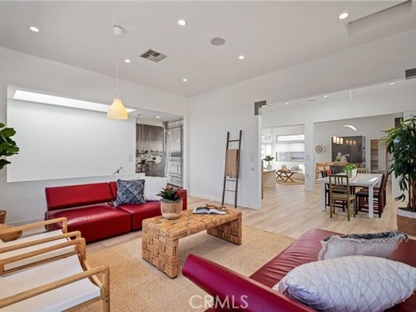 726 W 37th Street, San Pedro (los Angeles) CA 90731