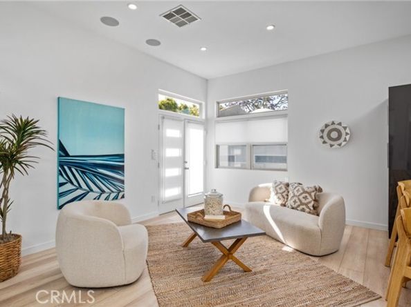 726 W 37th Street, San Pedro (los Angeles) CA 90731