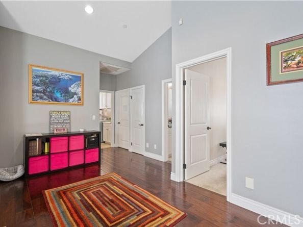 217 S Irena Avenue B, Redondo Beach CA 90277