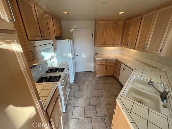 549 Shoal Circle, Redwood City CA 94065