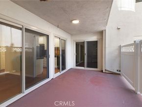 5625 Sumner Way 109, Culver City CA 90230
