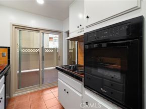 5625 Sumner Way 109, Culver City CA 90230