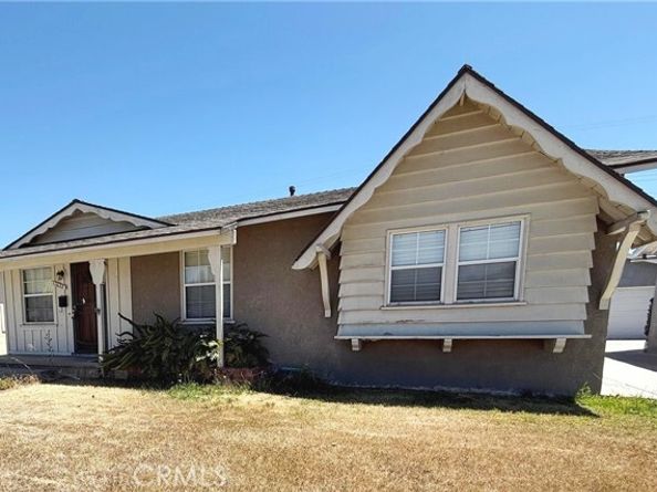 11622 Massinger Street, Lakewood CA 90715