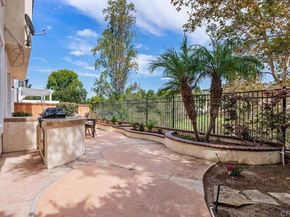 5091 Ruette De Mer, San Diego CA 92130