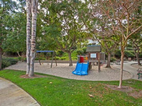5091 Ruette De Mer, San Diego CA 92130