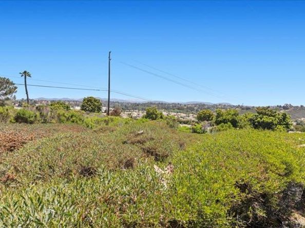 1916 Rosewood Street, Vista CA 92081