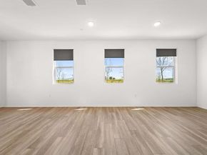 5284 Beachfront Cove 245, San Diego CA 92154